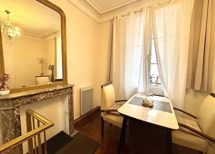 2-bedrooms Near The Eiffel Tower 아파트