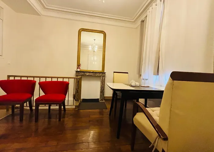 2-bedrooms Near The Eiffel Tower