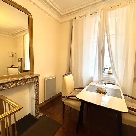 2-bedrooms Near The Eiffel Tower Daire